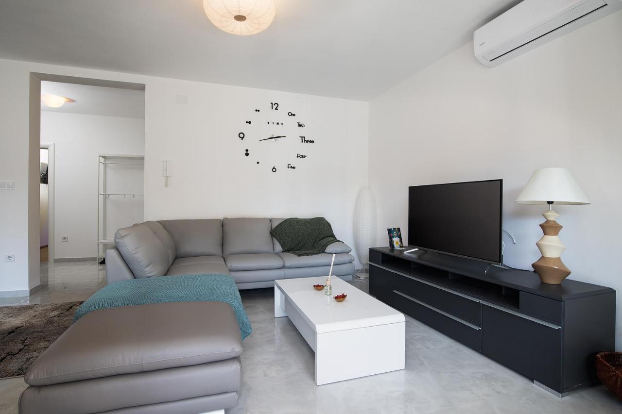 Apartments Jan&Enzo Медулин Экстерьер фото