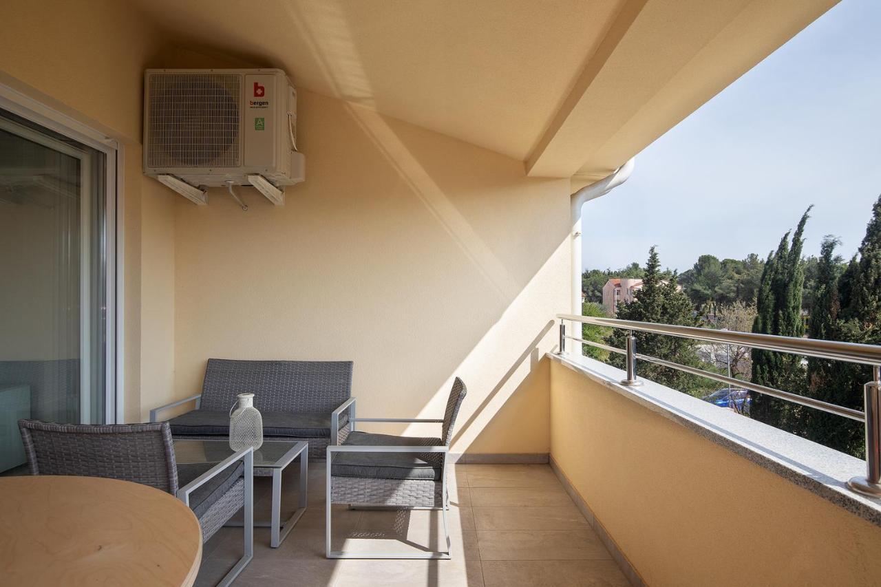 Apartments Jan&Enzo Медулин Экстерьер фото